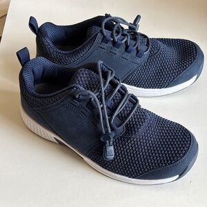 OrthoFeet Francis no tie sneakers Women’s